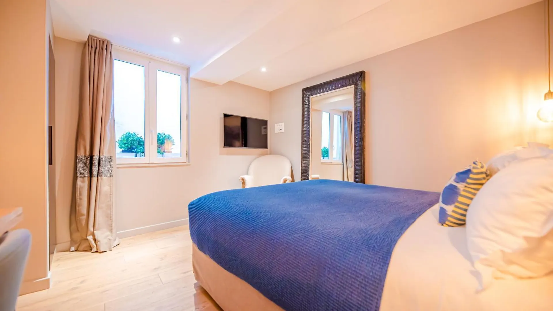 Apartment Les Boulevards Paris